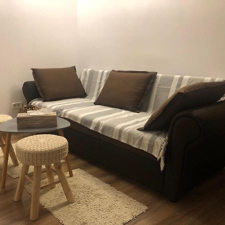 Cozy Central Apartment Brassó Kültér fotó